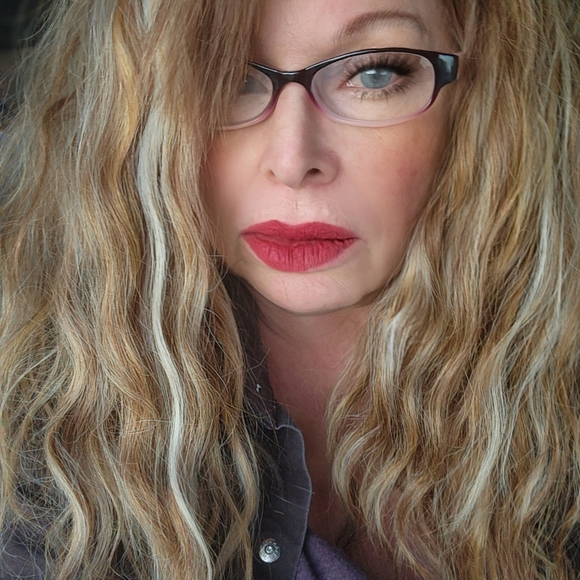 Meet your Posher, Pamela - Picture 10 of 12